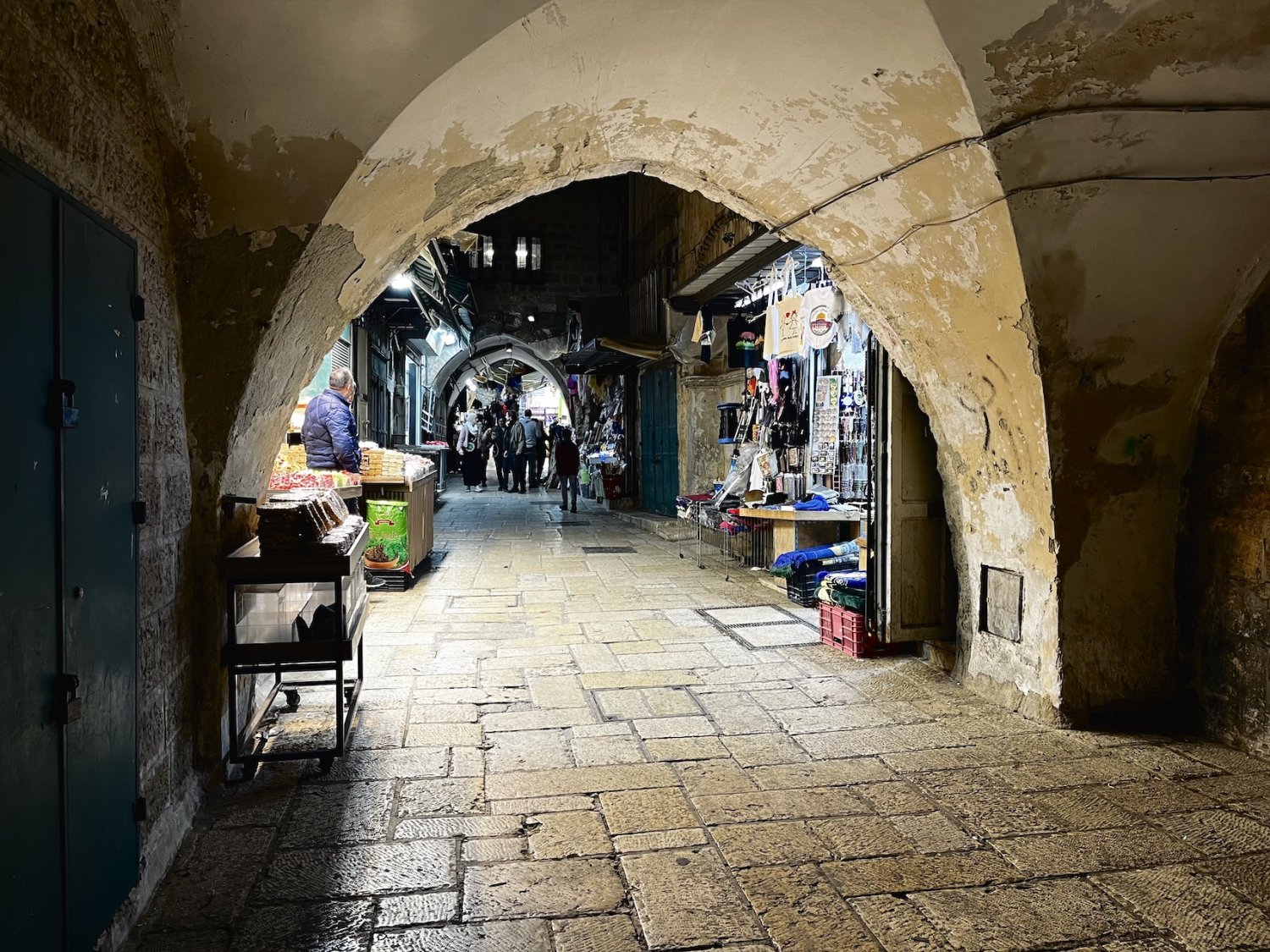 An Old City alley on the eve of Ramadan