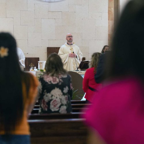 Sunday mass, Saint James the Apostle Church, Beit Hanina, Jerusalem, May 22, 2022