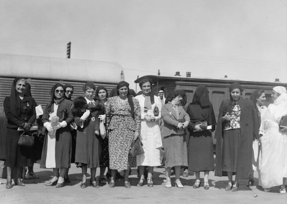 Palestinian Women’s delegation to the Cairo Women’s Conference of 1938