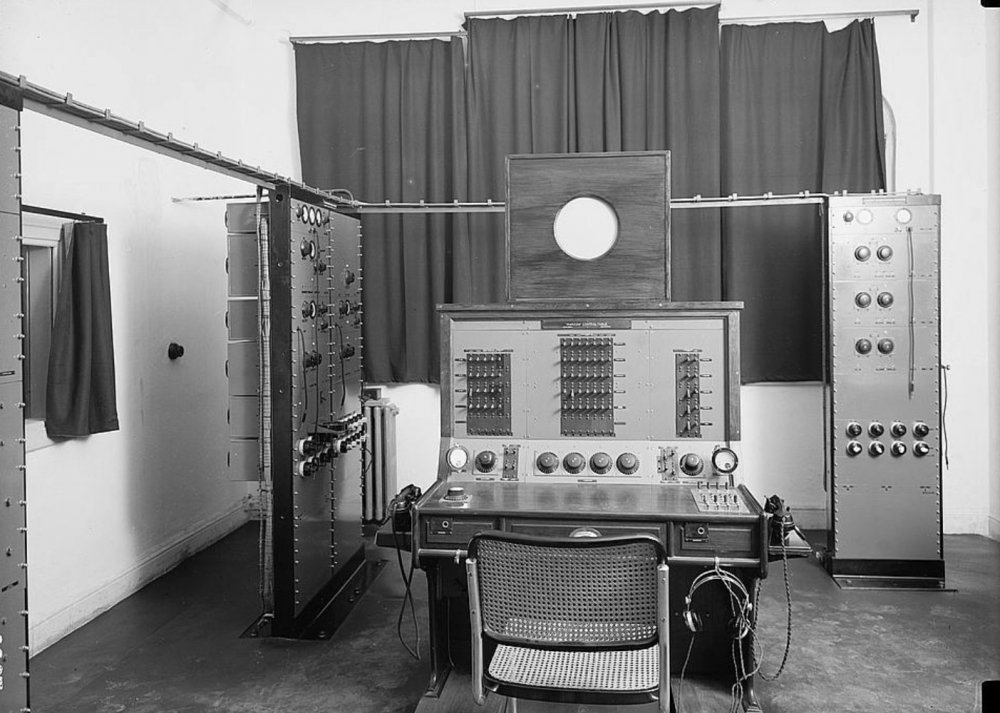 Radio studio at the Palestine Broadcasting Service, 1934