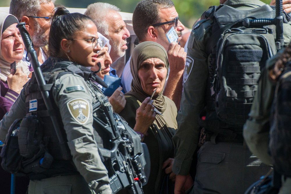 Israeli police restricted Palestinians' access to pray at al-Aqsa Mosque on October 13, 2023.