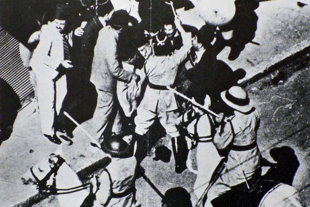 Musa Kazim Pasha al-Husseini beaten by British police during a demonstration in Jaffa, Palestine, 1933