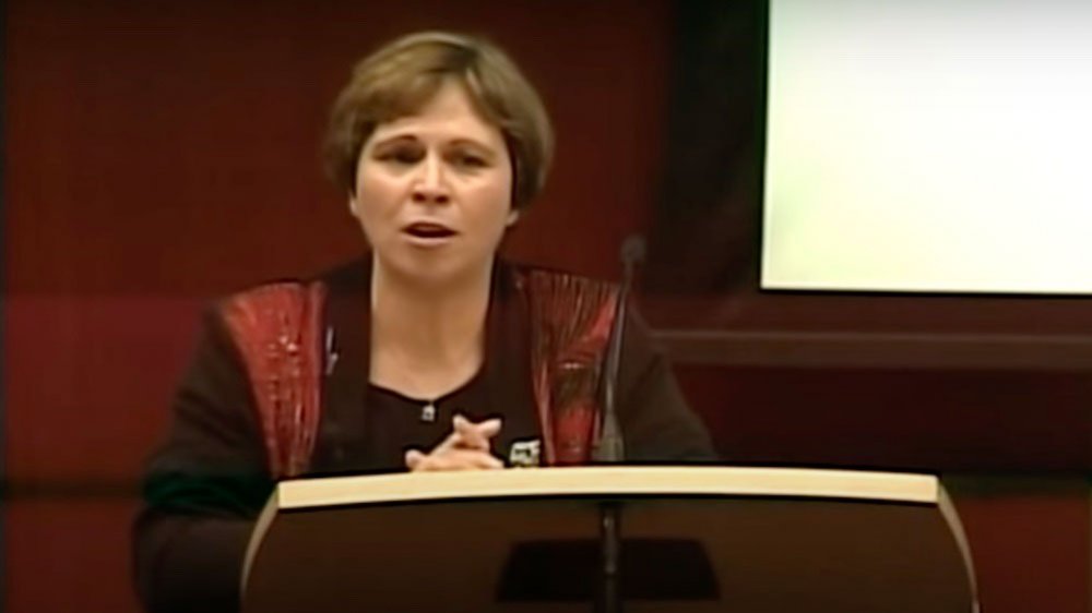 Randa Siniora speaks at Duke University Law School in 2005